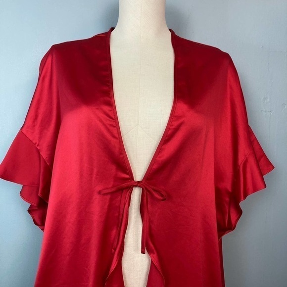 Victoria's Secret Red Satin Ruffle Kimono Robe Tie Front Love Heart Flounce OS - Picture 3 of 16